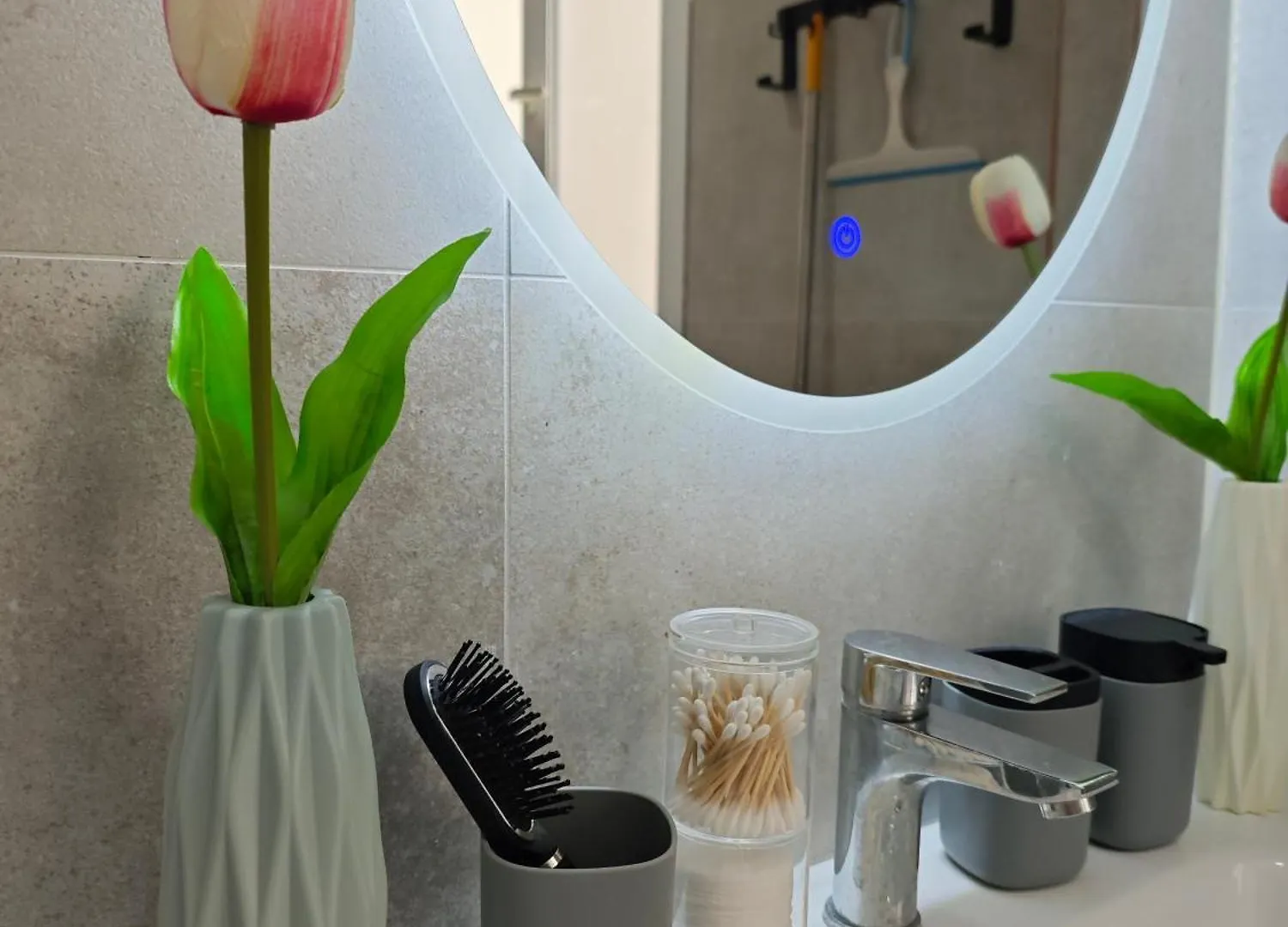 E&E Apartments Mali I Robit Golem