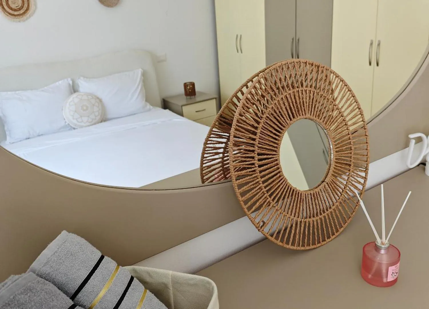 E&E Apartments Mali I Robit Golem 0*, Голем Албания
