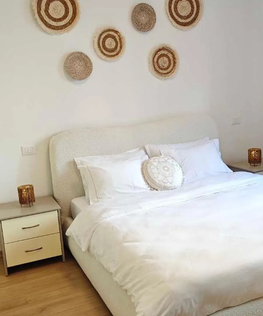 E&E Apartments Mali I Robit Golem